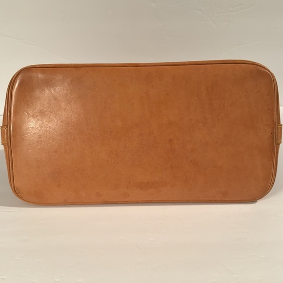 Louis Vuitton Alma - Picture 7 of 16